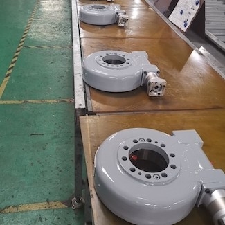 9&quot; kompakte Radiallast Schneckengetriebe-Durchlauf-Ring High Accuracys 130kN